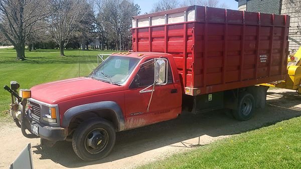 1994 Chevrolet K3500 with chipper box